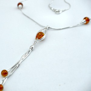 amber necklace 034a